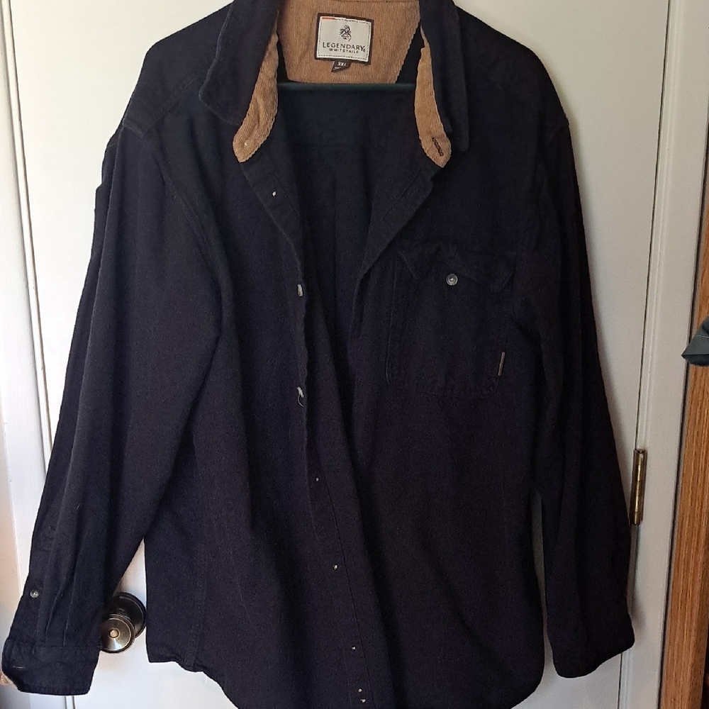 Legendary Whitetails Black Shirt Jacket with Tan Corduroy Collar